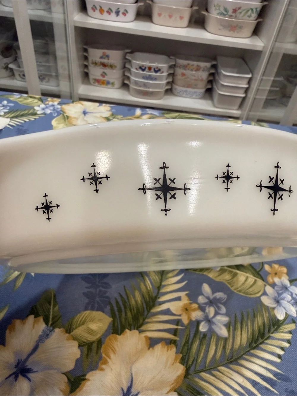 Pyrex White Divided Casserole Dish with Black Starburst Pattern Compass